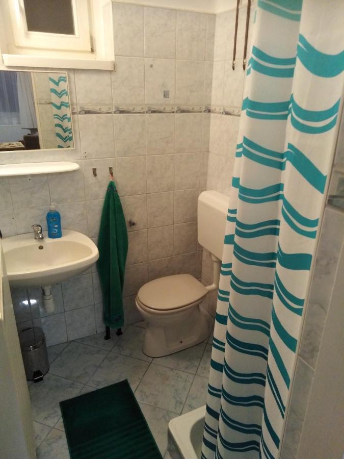 Arinza Apartman Mezőkövesd Exterior foto